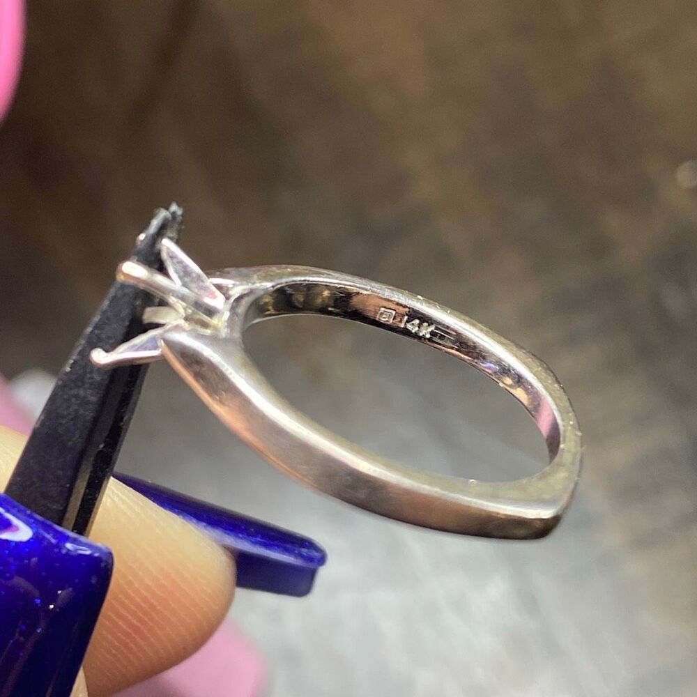 White Gold 14k Ring Setting Mounting No Stone 3.42g Size 6.75 - Picture 5 of 5